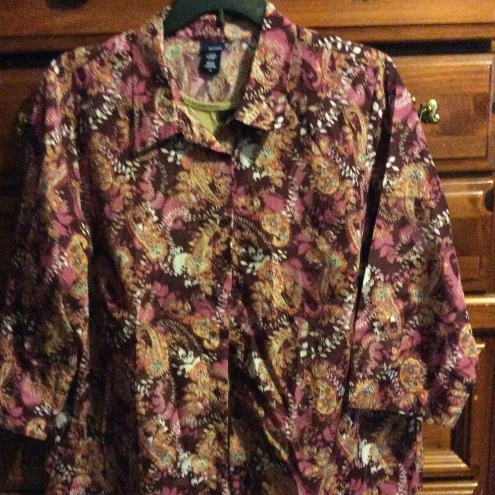 Shirt w/ tee
